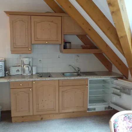 Garni Zur Linde Pensión 3*