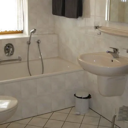 Garni Zur Linde Lauf