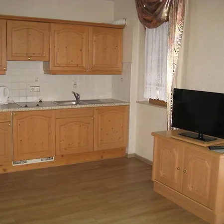 Garni Zur Linde 3* Lauf