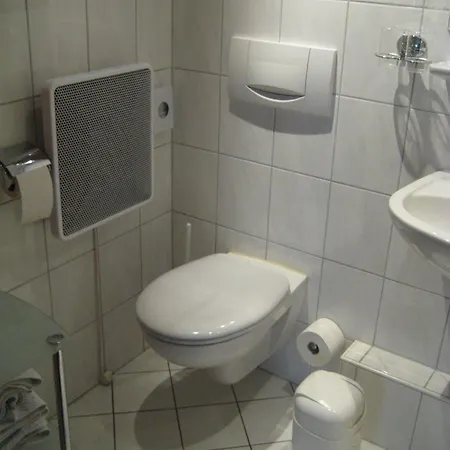 Garni Zur Linde Pensión 3*