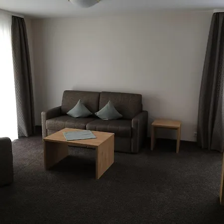 Garni Zur Linde Pensión 3*