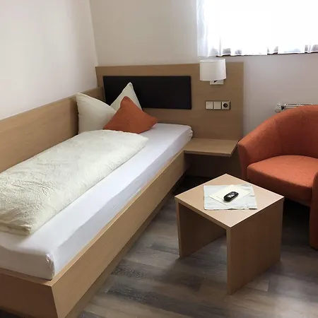 Garni Zur Linde 3* Lauf