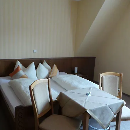 Garni Zur Linde Apartamento *