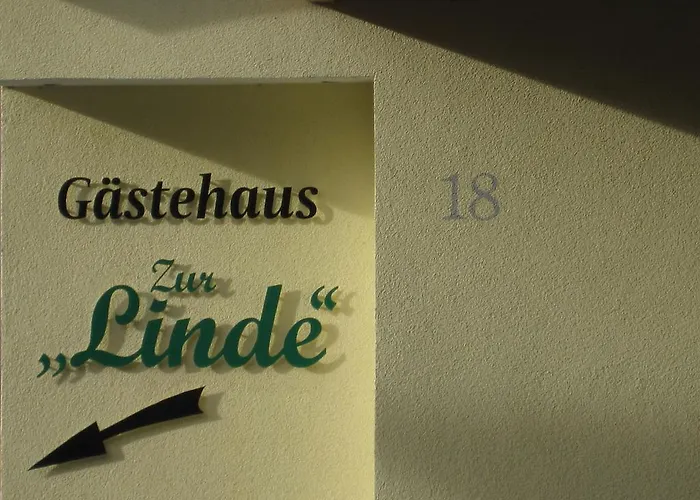 Garni Zur Linde ゲストハウス Lauf